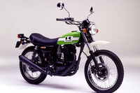 【東京ショー2001 MC出品車】カワサキ発の低価格カスタムベース!! カワサキ『250TR』 画像