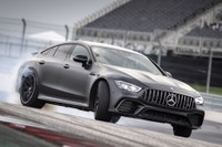 メルセデスAMG GT 4ドアクーペ 欧州発売…マイルドハイブリッドは2仕様 画像