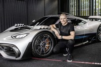 メルセデスベンツ初のハイパーカー、市販モデルの車名が決定　メルセデスAMG『ワン』 画像