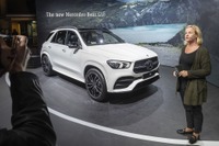 メルセデスベンツ GLE 新型、48Vシステム搭載のハイテクSUVに…パリモーターショー2018 画像