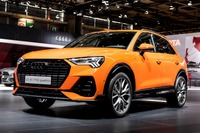 アウディ Q3 新型、2代目はハイテク装備の小型SUV…パリモーターショー2018 画像