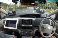 急な割り込みにも冷静対応、ZMPが自動運転タクシー実証動画を公開［動画］ 画像