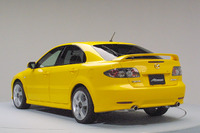【東京シヨー2001出品車】マツダ『アテンザ』---いいとこどり 画像