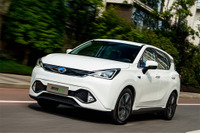広汽三菱、中国で新型SUV 祺智EV の生産開始 電動車両の普及加速へ 画像