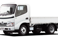 日野 デュトロ 重量車燃費基準達成車を追加 画像