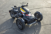 【Can-Am ライカー 試乗】オンオフ問わず爆走!新感覚マシンは“四輪免許”でOK…青木タカオ 画像