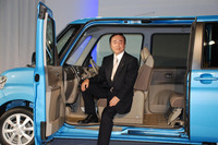 ダイハツ箕浦社長「超低価格車も環境問題をクリア」 画像