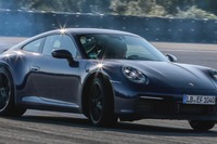 ポルシェ 911 次期型、プロトタイプの画像を公開…開発は最終段階に 画像