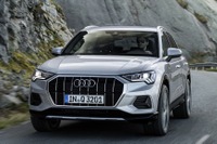 アウディ Q3 新型、受注を欧州で開始…3万3700ユーロから 画像
