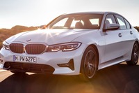 BMW 3シリーズ 新型のPHV、EVモードの航続は1.6倍に…2019年夏発売へ 画像