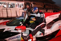 【WEC 18/19第5戦】雨に翻弄された上海戦、トヨタが1-2フィニッシュを飾る…可夢偉組 7号車が富士に続く2連勝 画像