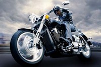 世界最大排気量のV2エンジンを搭載したホンダ『VTX』、日本でも発売開始 画像
