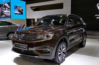 プロトン初のSUV『X70』、年内発売予定…クアラルンプールモーターショー2018 画像