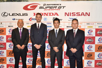 レーシングスーツからオシャレなスーツに着替えて…SUPER GT HEROES 2018 画像