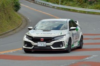 テインの新・車高調キット「モノレーシング」を シビック タイプR と スイフト スポーツで試す! 画像