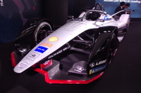 日産が「フォーミュラE」開幕戦パブリックビューイング 12月15日 画像