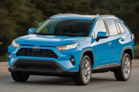 トヨタも参画のAGLプラットフォーム、RAV4 新型に20種類のコネクトサービス搭載…CES 2019で発表へ 画像