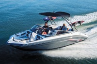 ヤマハ発動機、コンパクトスポーツボート AR195 を刷新　2019年モデル5機種発表 画像