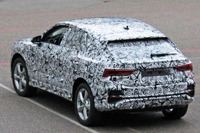 アウディの新型クーペSUV「Q4(仮)」市販プロトタイプを初スクープ 画像