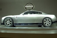 【株価】日野、いすゞが買いを集める GT-R人気の日産の株価は? 画像