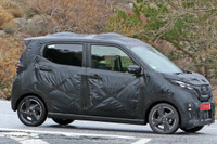 日産 デイズ/三菱 eKワゴン 新型、開発テストを目撃…EVは航続280km? 画像
