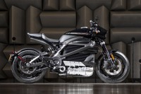 パナソニック、ハーレー初の電動バイク向けコネクト開発…CES 2019 で発表へ 画像