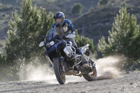 BMW R1250GSアドベンチャー 発売へ…30リットル大容量タンクを採用 画像