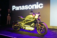 パナソニック、ハーレーが市販する電動バイクのコネクテッドサービスを初公開…CES 2019 画像