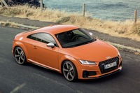 アウディ TTS 改良新型、受注を欧州で開始…306馬力に強化、5万4400ユーロから 画像