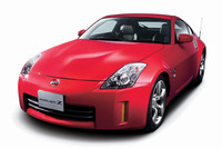 日産 フェアレディZ にプレミアムカラーを設定 画像
