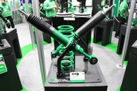 テイン、直径70mmの極太サイズのオイルダンパーが日本デビュー…東京オートサロン2019 画像