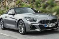 兄弟車 スープラ 新型より加速は速い…BMW Z4 新型の「M40i」がスペック発表 画像