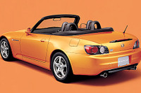 【東京ショー2001速報】ホンダ『S2000』に6AT、ZFか? 画像