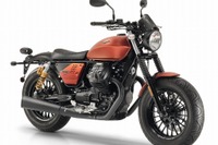 モトグッツィ V9ボバー、スポーティスタイルの特別仕様車発売 画像