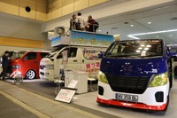 「これもハイエースだ」イイダコーポレーションの選挙カー…大阪オートメッセ2019 画像