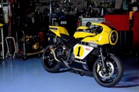 大人に刺さる“ネオクラ”カスタム、ヤマハ YZF-R25 があの伝説のマシンに変身 画像