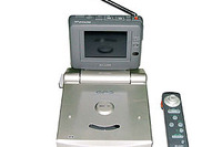 【今日のプレゼント】シャープのポータブルカーナビを1名様に 画像