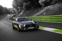 メルセデスAMG GT Rプロ、限定20台で予約受注開始 レーシングテクノロジーを投入 画像