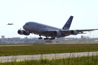 乗った？ 総2階建てワイドボディ4発ジェット、エアバス『A380』が生産終了［詳細写真］ 画像