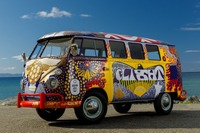 VW タイプ2、1969年ウッドストックフェス仕様のレプリカ…3年かけて完成 画像