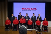 ホンダ 倉石副社長「困難な道を選ぶのはホンダのDNA」…車いす陸上競技の支援が20周年 画像