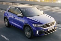 VW『T-Roc』に頂点「R」、ゴルフR 譲りの300馬力ターボ搭載…ジュネーブモーターショー2019で発表予定 画像