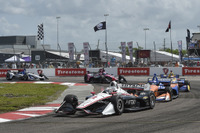 【INDYCAR 開幕戦】2年ぶりの王座狙うニューガーデンが先勝…10年目の琢磨は不運なトラブルで初戦完走ならず 画像