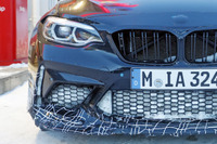 最強のBMW M2 に大接近!「CS/CSL」今秋デビューか 画像