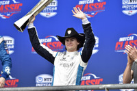 【INDYCAR 第2戦】コルトン・ハータ18歳、デビュー3戦目で最年少優勝の快挙達成…佐藤琢磨は7位 画像