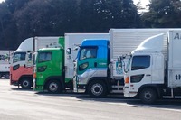 トラックドライバーに女性活用などの7つの施策を追加、総合物流プログラムを改定 経産省と国交省 画像