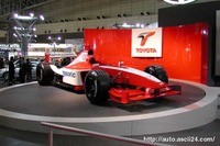 今度はゆっくりと見られるはずです---メガウェブでトヨタF1展示 画像