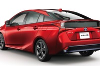 最も燃費の良い普通・小型乗用車は プリウス、軽自動車は アルト…国交省 2018年末現在 画像