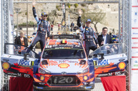 【WRC 第4戦】ツール・ド・コルス最終ステージにドラマあり、ヒュンダイのヌービルが逆転優勝…トヨタ勢は6位が最高 画像