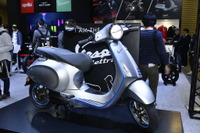 ベスパは電動スクーターや新型、新色を披露…東京モーターサイクルショー2019［詳細画像］ 画像